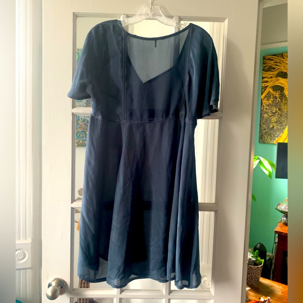 Anthropologie tunic size L